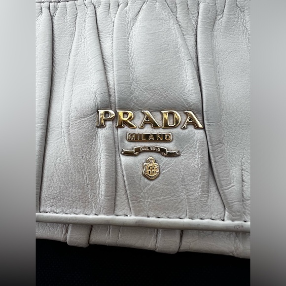 Prada Nappa Leather Gather Long Trifold Wallet Cera Cream Logo - Picture 3 of 17